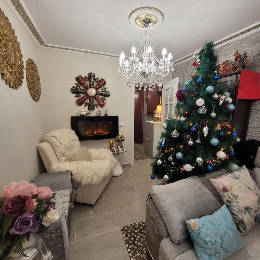 Shared Accommodation A Room With A View Of The Garden Siviglia Esterno foto